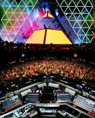 Claptone