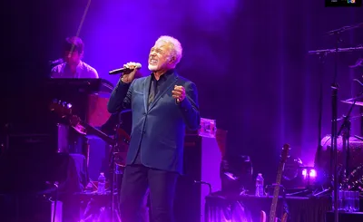 Tom Jones