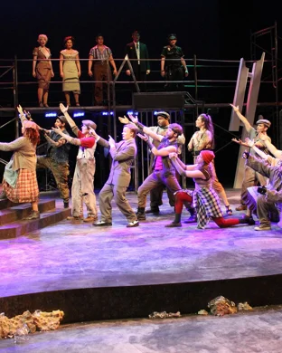 Dolly Parton's Smoky Mountain Christmas Carol